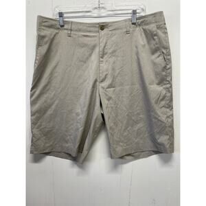 Nicklaus Men's Shorts Size 38 Beige/Khaki Color - Great for Golfing